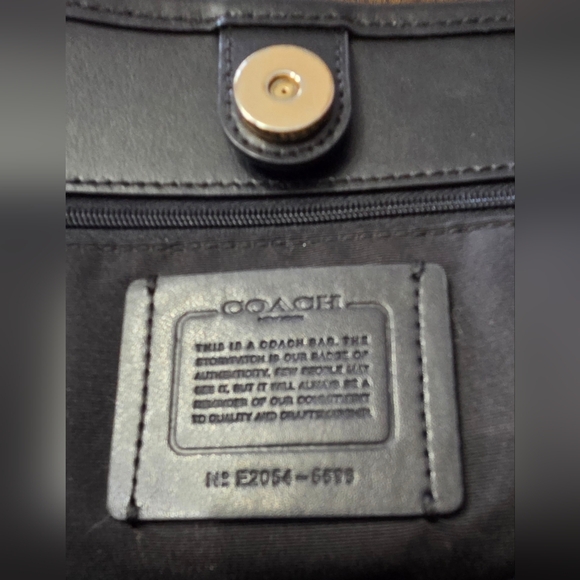 Coach City Tote Bag - Picture 12 of 12